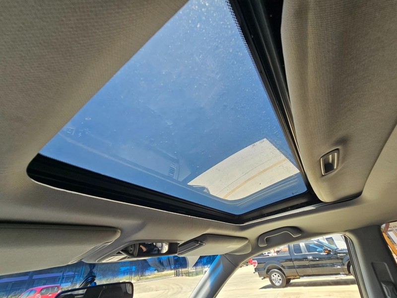 Honda Pilot Vehicle Image 19