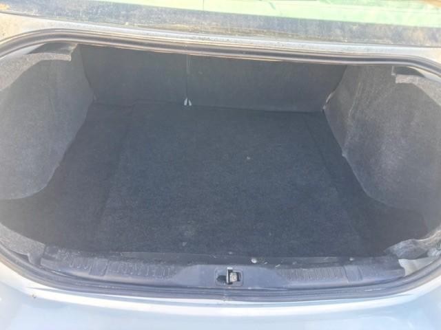 Nissan Sentra Vehicle Image 19
