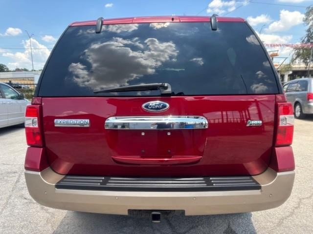 Ford Expedition Vehicle Image 04
