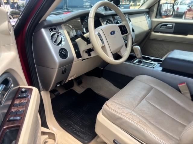 Ford Expedition Vehicle Image 10
