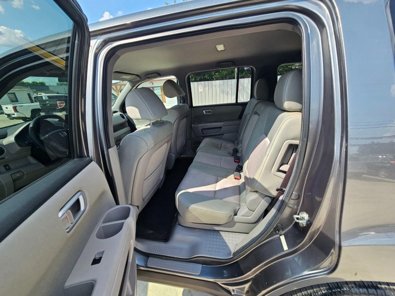 Honda Pilot Vehicle Image 12