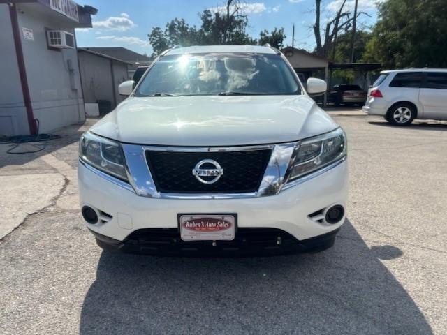 Nissan Pathfinder Vehicle Image 08