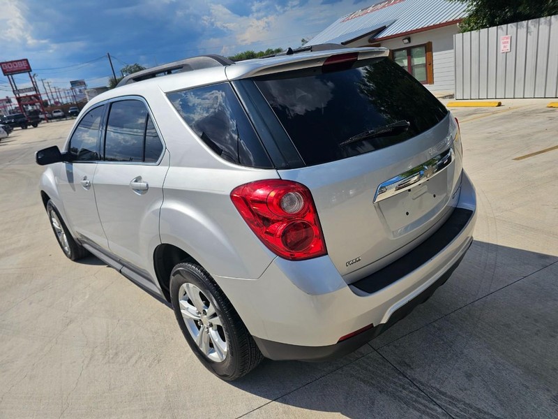 Chevrolet Equinox Vehicle Image 03