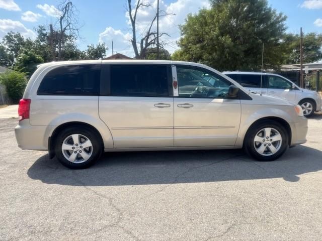 Dodge Grand Caravan Vehicle Image 06