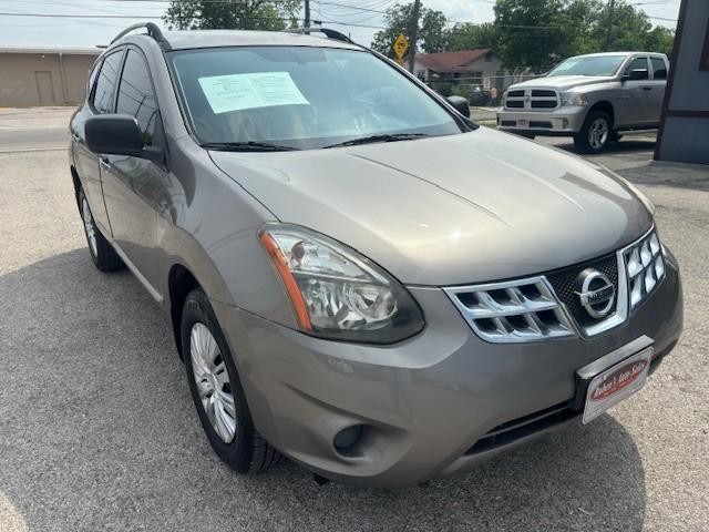 Nissan Rogue Select Vehicle Image 07