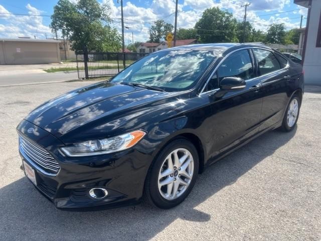 more details - ford fusion