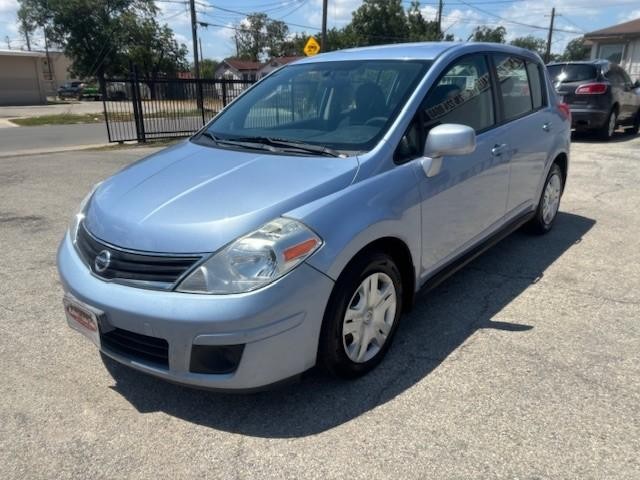 Nissan Versa 1.8 S - San Antonio TX