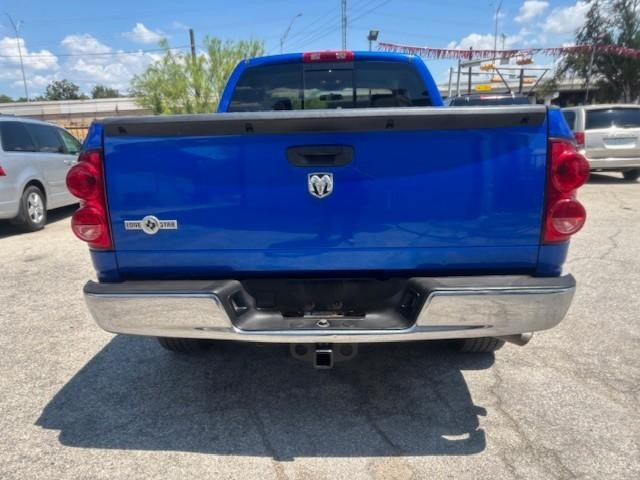 Dodge Ram 1500 Vehicle Image 04