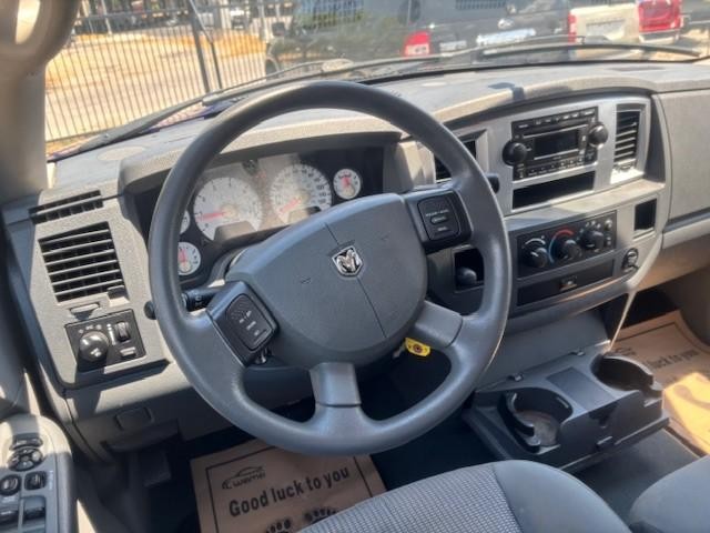 Dodge Ram 1500 Vehicle Image 12