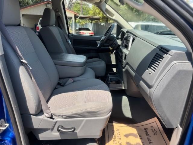 Dodge Ram 1500 Vehicle Image 18