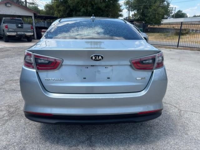 Kia Optima Hybrid Vehicle Image 04