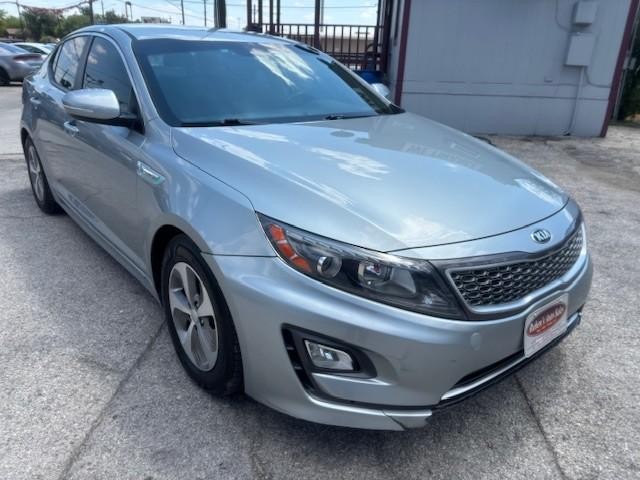 Kia Optima Hybrid Vehicle Image 07