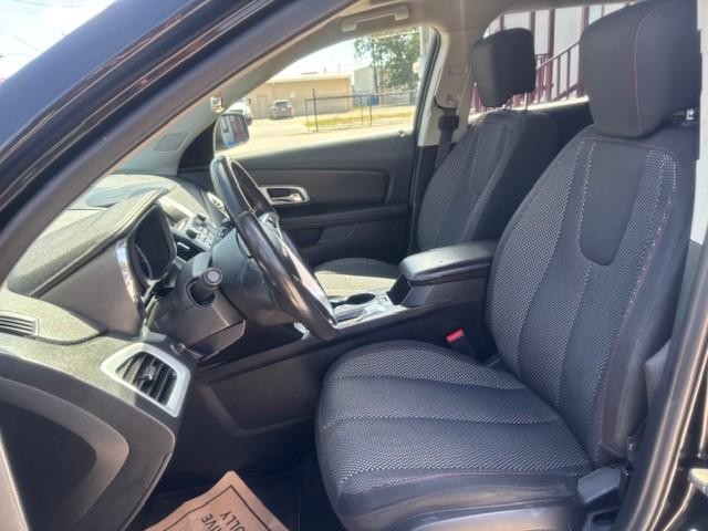 GMC Terrain Vehicle Image 11