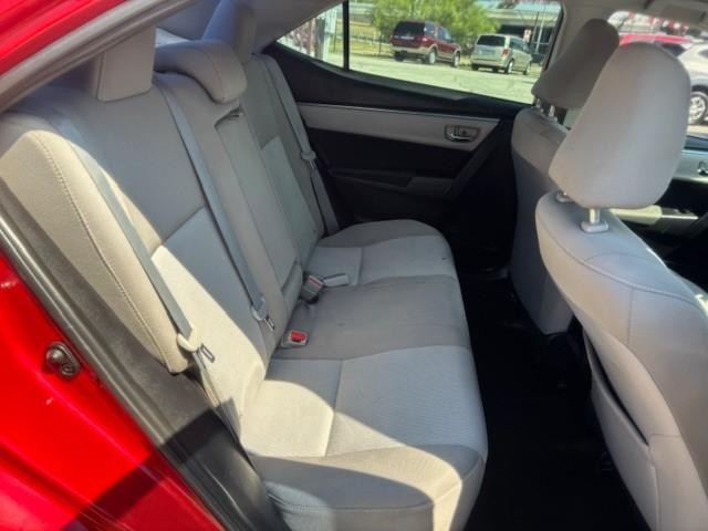 Toyota Corolla Vehicle Image 16