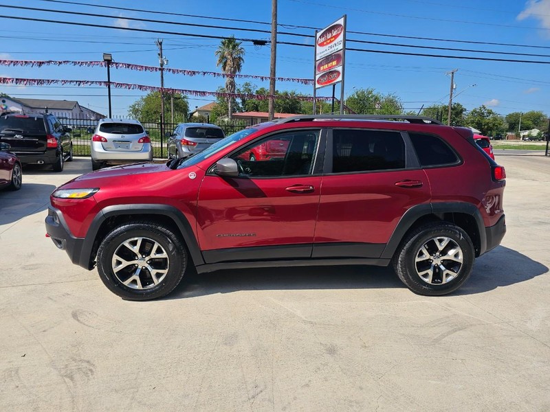 Jeep Cherokee Vehicle Image 06