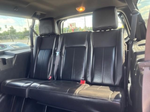 Ford Expedition EL Vehicle Image 14