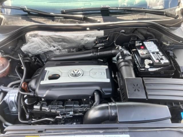 Volkswagen Tiguan Vehicle Image 20