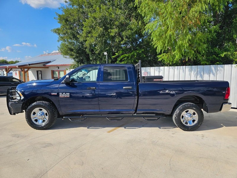 Ram 2500 Vehicle Image 02
