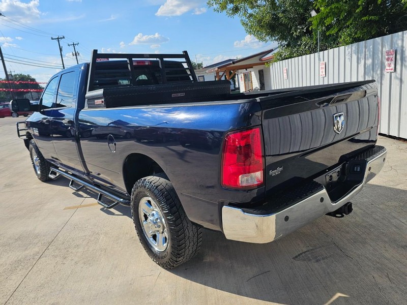 2017 Ram 2500 Tradesman photo 2