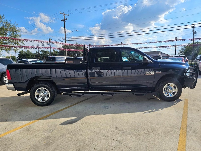 2017 Ram 2500 Tradesman photo 5