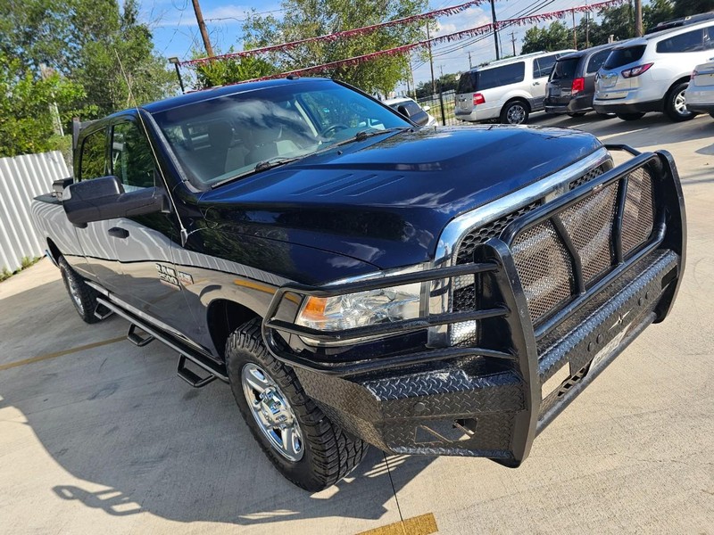 2017 Ram 2500 Tradesman photo 6