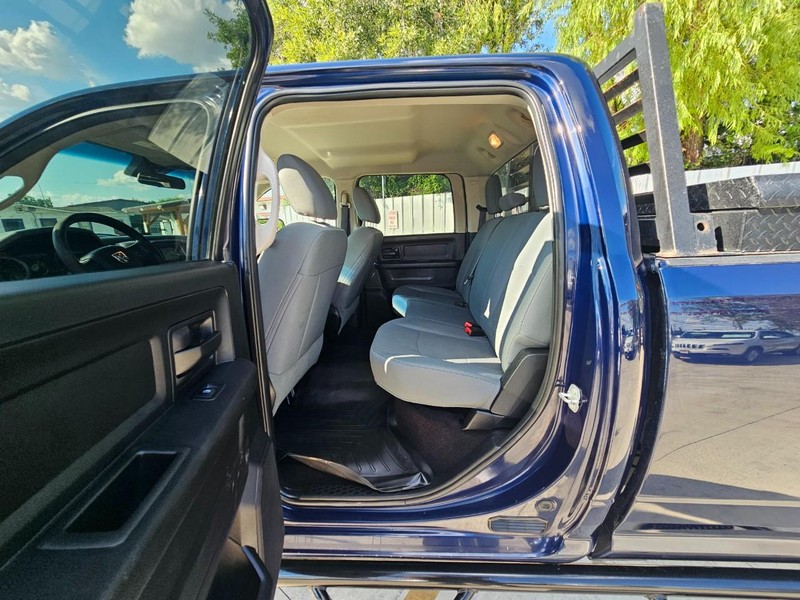 2017 Ram 2500 Tradesman photo 10