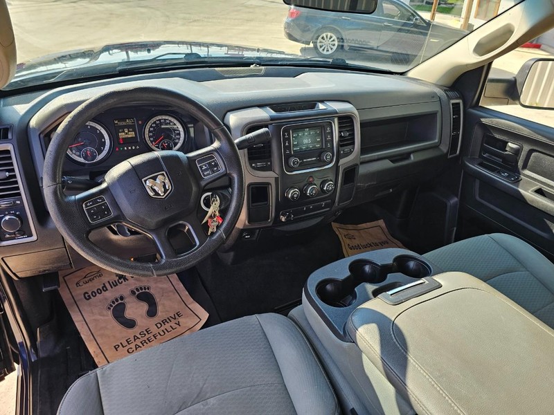 2017 Ram 2500 Tradesman photo 12