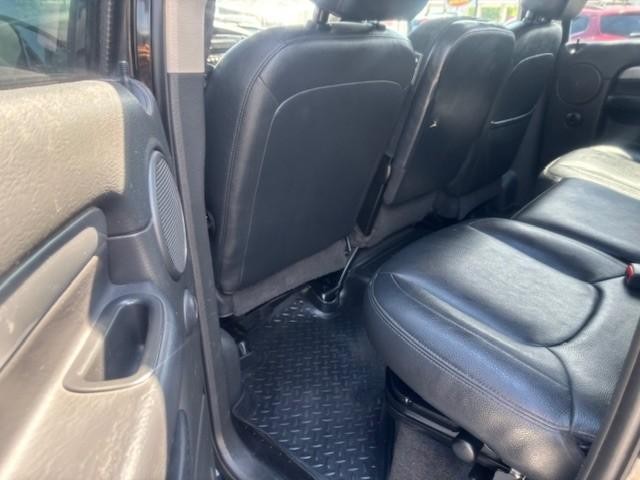 Dodge Ram 2500 Vehicle Image 13
