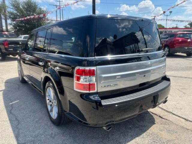 Ford Flex Vehicle Image 03