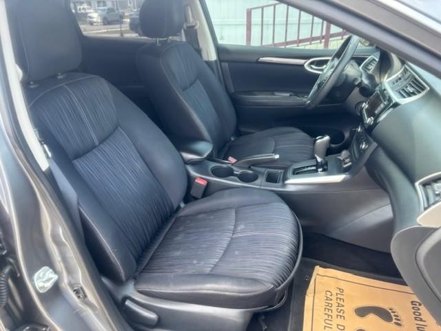 Nissan Sentra Vehicle Image 18
