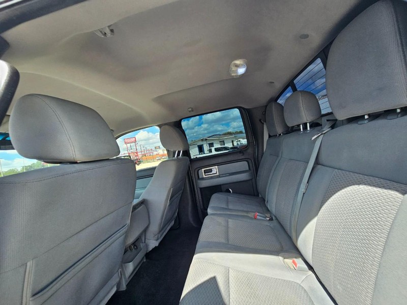 2011 Ford F-150 XLT photo 14
