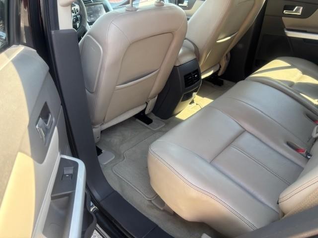 Ford Edge Vehicle Image 13