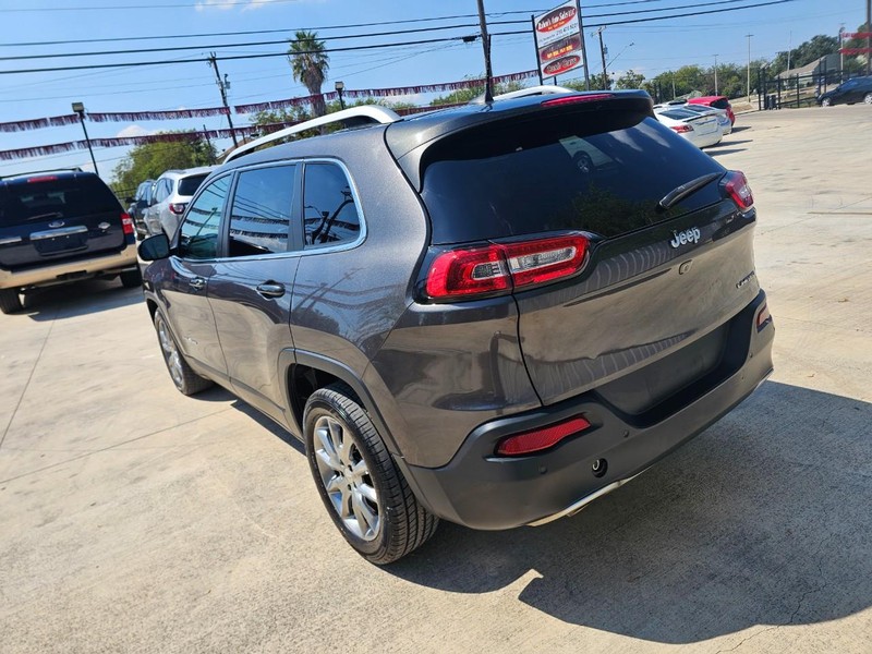 2018 Jeep Cherokee Limited photo 3