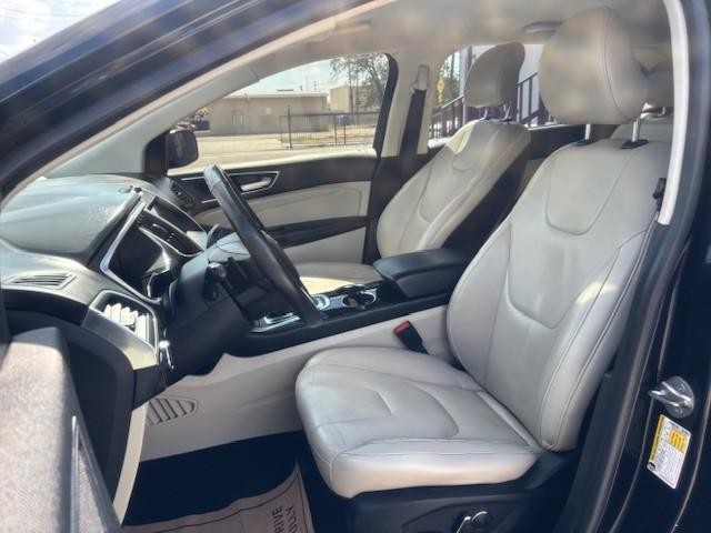 Ford Edge Vehicle Image 10