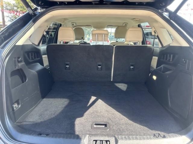 Ford Edge Vehicle Image 18