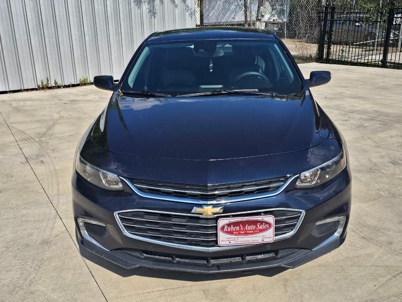 Chevrolet Malibu Vehicle Image 08