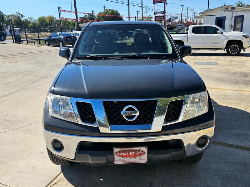 Nissan Frontier Vehicle Image 08