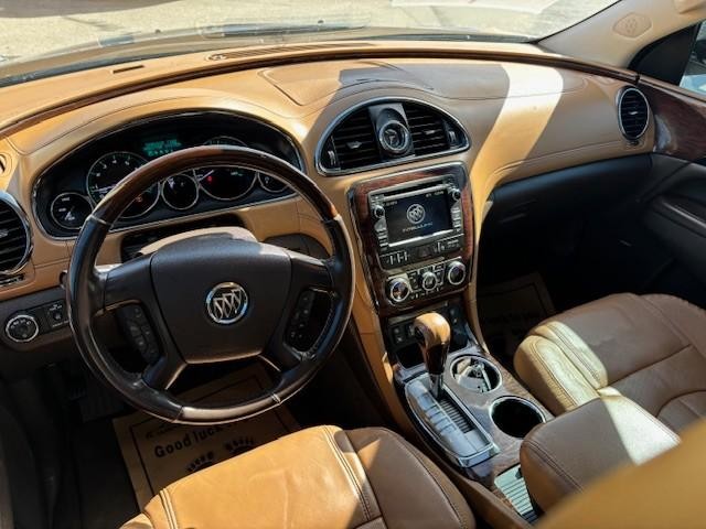 Buick Enclave Vehicle Image 13