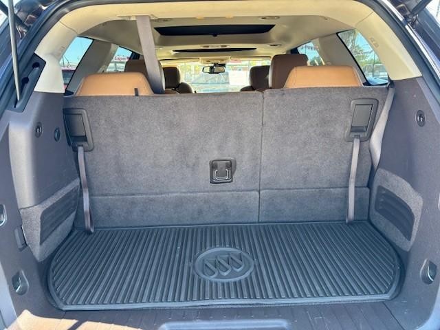 Buick Enclave Vehicle Image 23