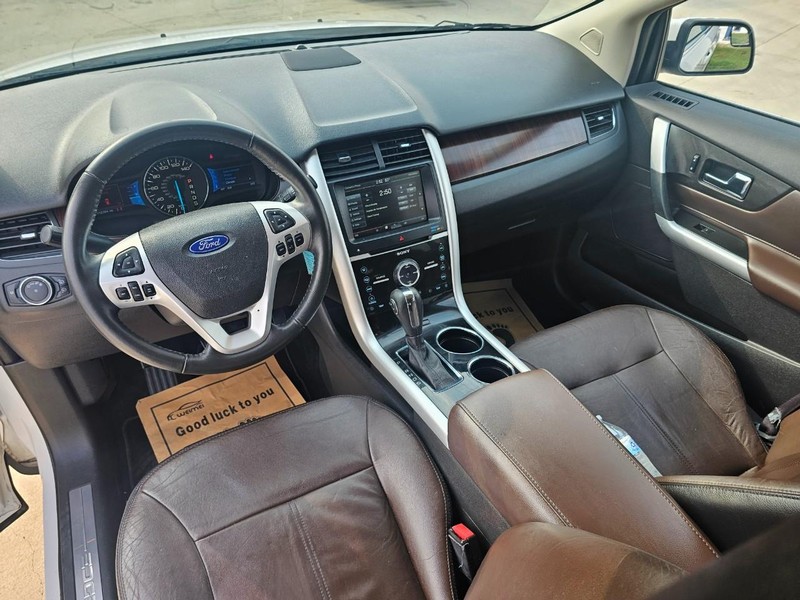 Ford Edge Vehicle Image 13