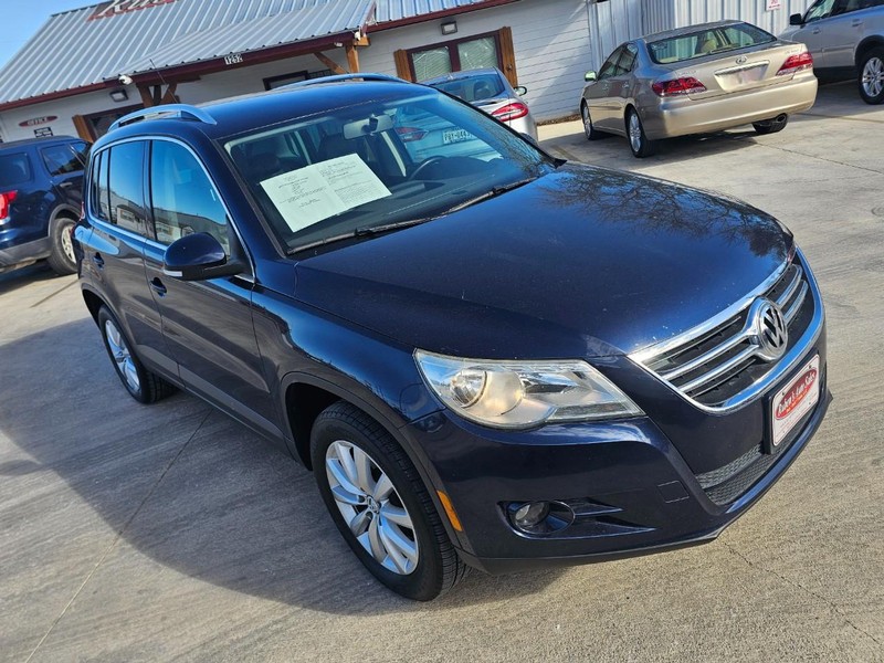 Volkswagen Tiguan Vehicle Image 09