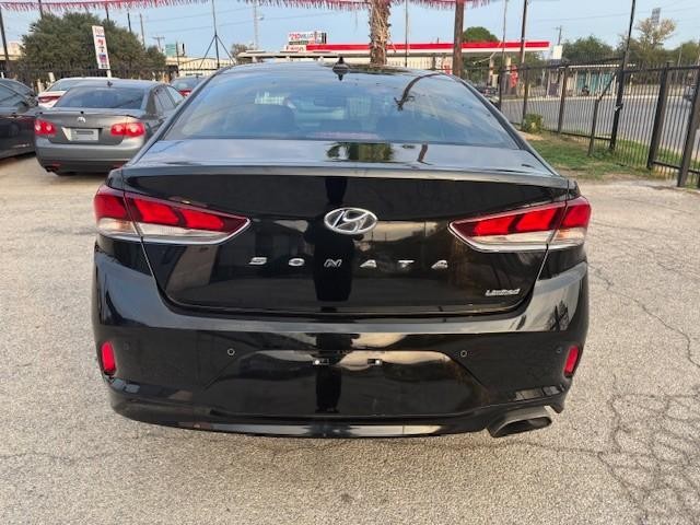 2018 Hyundai Sonata Limited photo 3