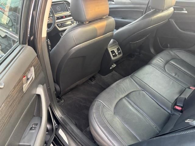 Hyundai Sonata Vehicle Image 14