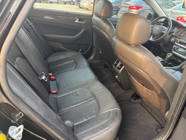 Hyundai Sonata Vehicle Image 17