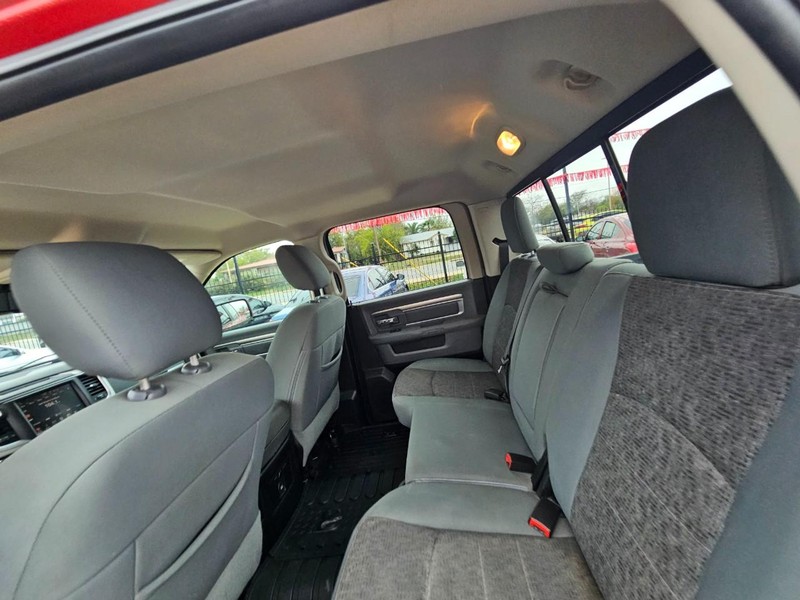 Ram 1500 Vehicle Image 12