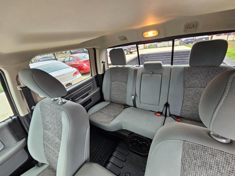 Ram 1500 Vehicle Image 14