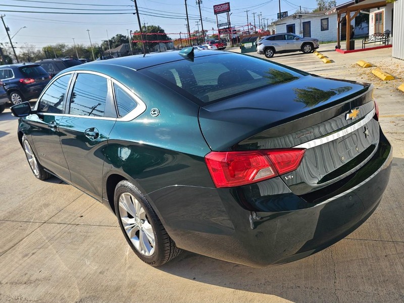 Chevrolet Impala Vehicle Full-screen Gallery Image 03