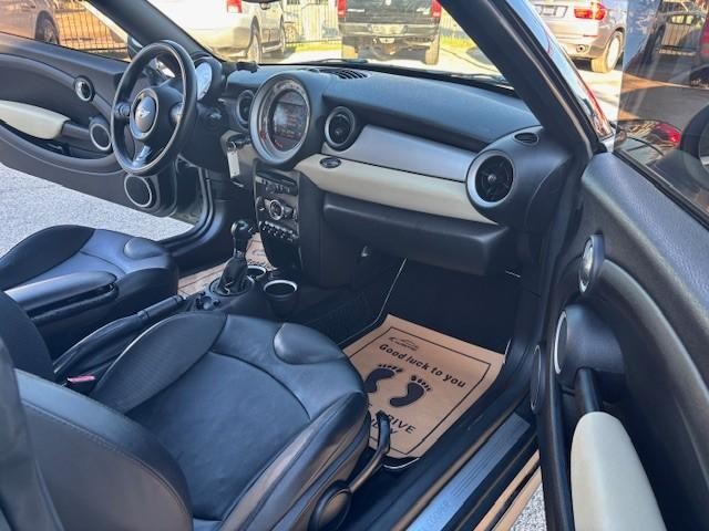 MINI Cooper Coupe Vehicle Image 14