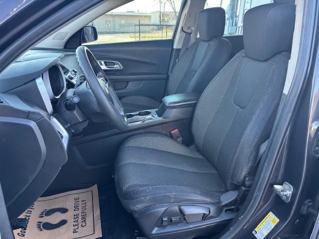 Chevrolet Equinox Vehicle Full-screen Gallery Image 11