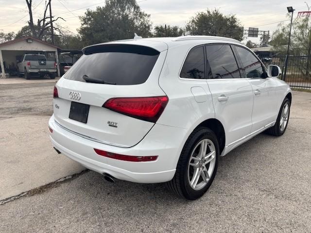 Audi Q5 Vehicle Image 05